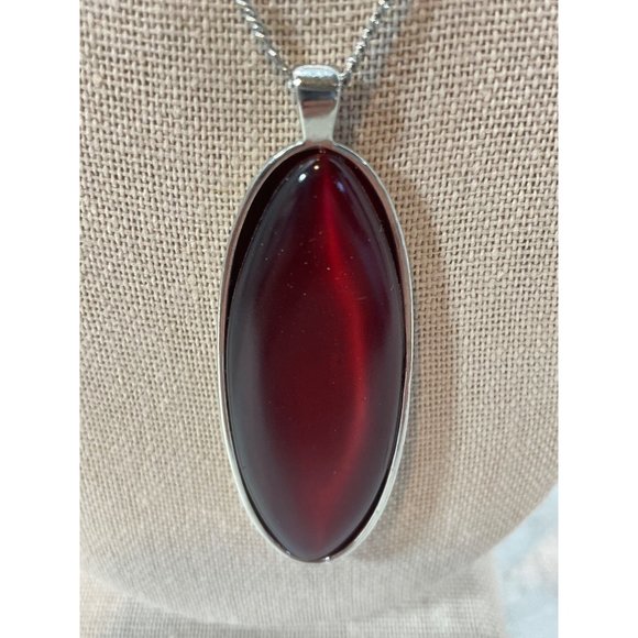 Stunning Set Earrings & Necklace18” Statement Piece Silvertone - Picture 3 of 3